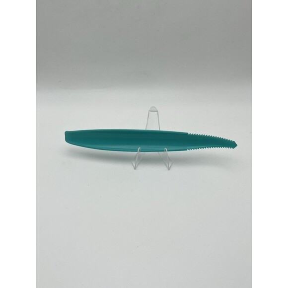 Tupperware Grapefruit Knife Lettuce Corer Kitchen Gadget Light Blue #885-21 - Picture 1 of 4